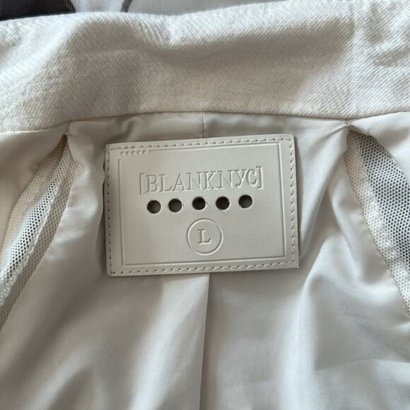 Blank NYC | White Mesh Detail Crepe Jacket Size L - Picture 7 of 13
